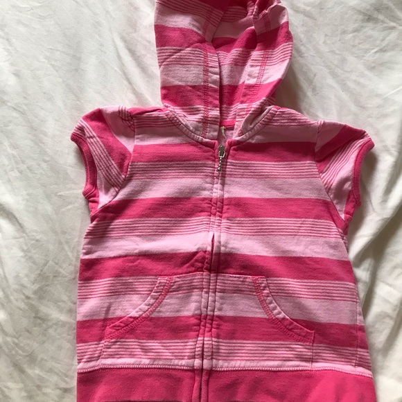 Girls 4T Short Sleeve Purple and Pink Sweaters - Picture 2 of 3